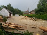 Muszyna. Milionowe straty po nawałnicy w Wojkowej. Miejscowość była odcięta od świata [ZDJĘCIA]