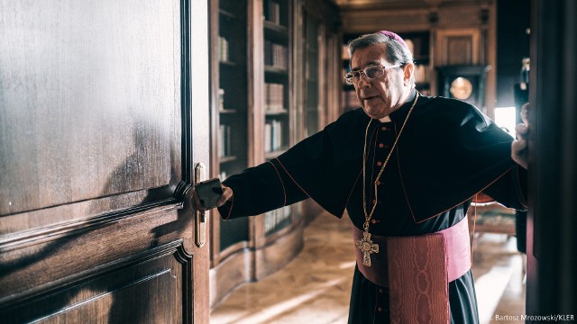 Magnesem jest też obsada filmu "Kler". W roli arcybiskupa Mordowicza opływającego w luksusach będzie można zobaczyć Janusza Gajosa.