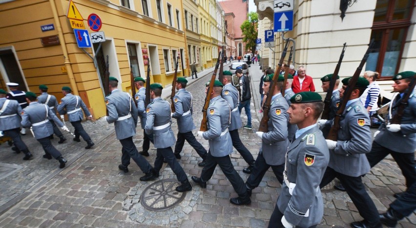 Piknik wojskowy z okazji 10-lecia JFTC w Bydgoszczy...