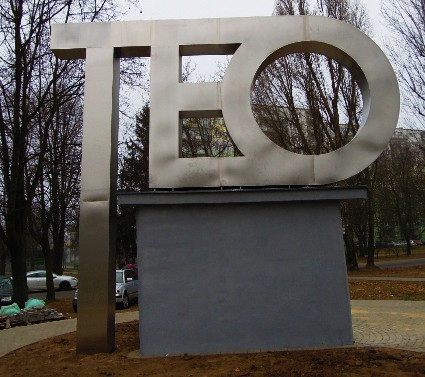 Nowy symbol Teofilowa w Parku Żeromskiego w Łodzi [ZDJĘCIA]
