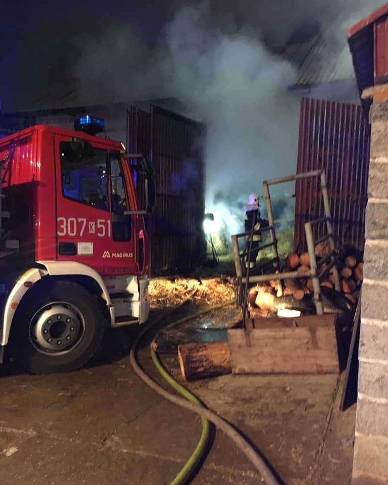 Konie zginęły podczas pożaru. W gminie Słomniki zapalił się budynek gospodarczy, w którym były zwierzęta