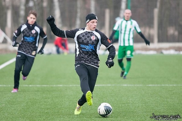 Dawid Piekielny podpisał kontrakt z Łódzkim Klubem Sportowym.