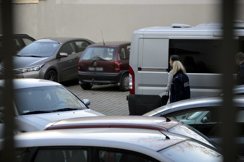 Gorlice. W sądzie rejonowym w Gorlicach ruszył proces rozbitego w ubiegłym roku gangu handlarzy narkotyków [ZDJĘCIA]