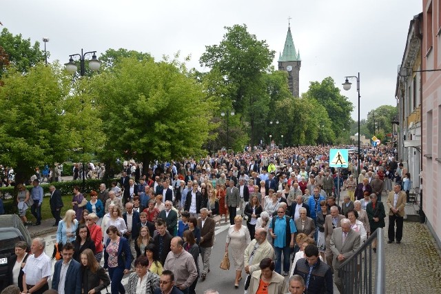 Eucharystii w procesji w Końskich przewodniczył ksiądz prałat Andrzej Zapart.