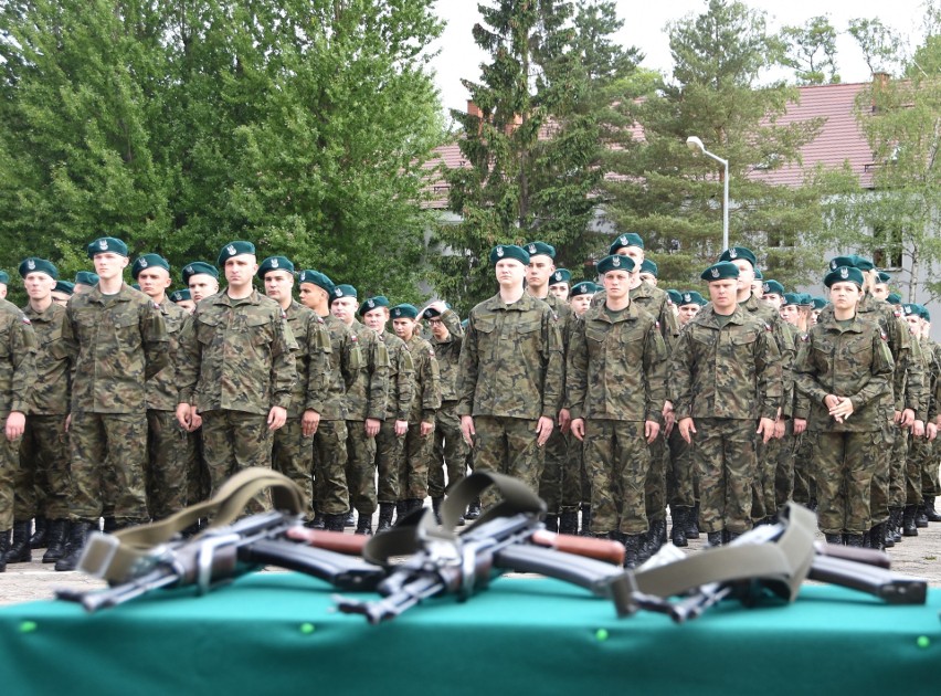 W CSMW w Ustce rozpoczęły się wojskowe szkolenia studentów w...