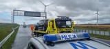 Wypadek na S6 w okolicy Kołobrzegu. Samochód uderzył w barierki [ZDJĘCIA]