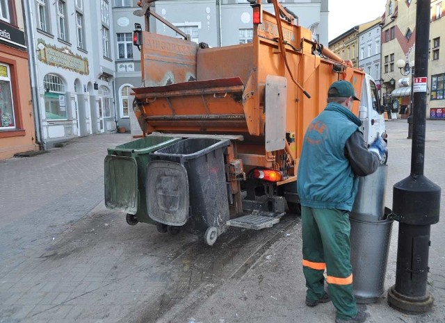 Składowisko odpadów komunalnych w Trzesiece nie będzie już od lipca przyjmować śmieci ze Szczecinka. Pojadą one Wardynia Górnego koło Połczyna Zdroju.