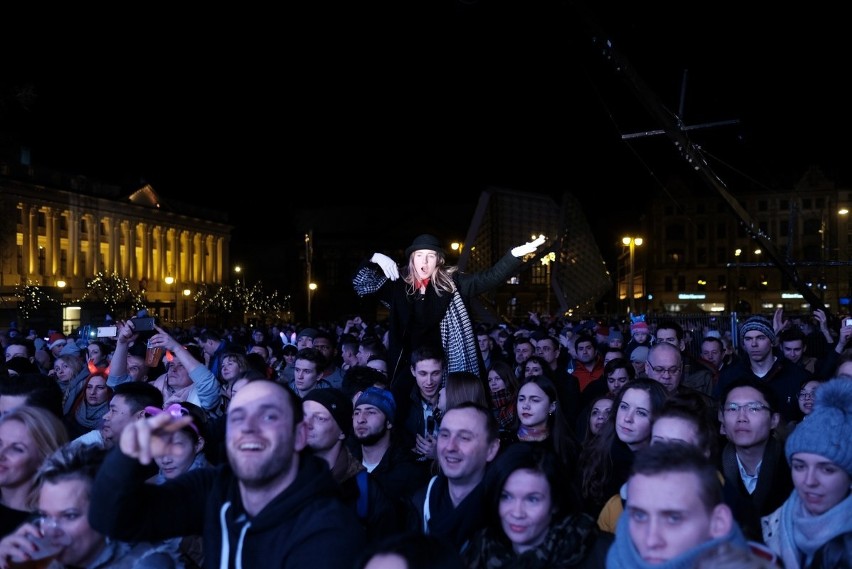 Sylwester 2017 w Poznaniu: Wielka impreza na placu Wolności