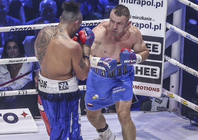 Tomasz Adamek podczas Polsat Boxing Night 7 w Hali Ergo Arena pokonał Solomon Haumono