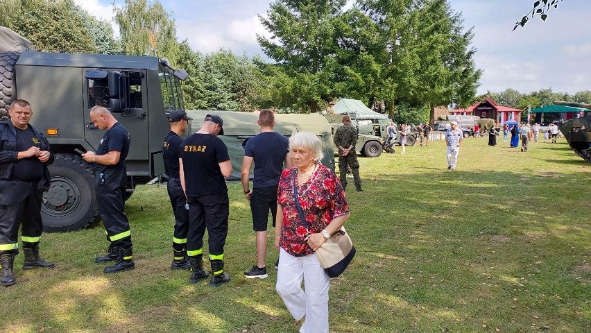 Wojskowy piknik w Kałkowie. Można było zobaczyć sprzęt wojskowy, a nawet zostać żołnierzem