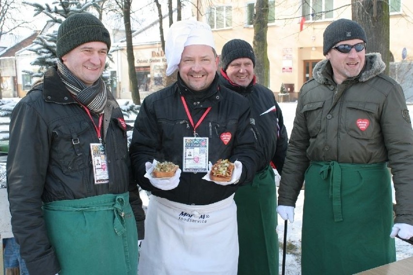 Na rynku w Rudniku nad Sanem podczas niedzielnego finału...