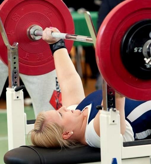 Tarnów. Niepełnosprawna siłaczka na medal