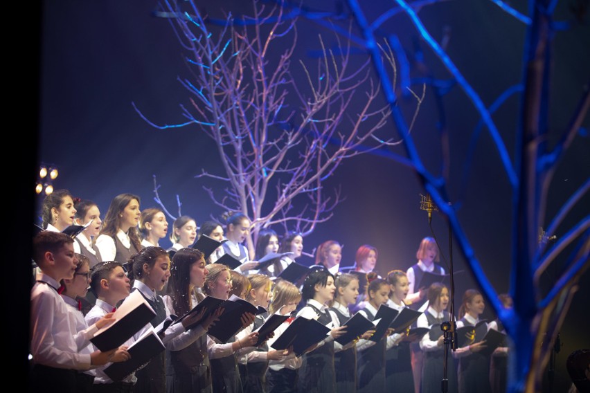 OiFP. Koncert Radość kolędowania. Chór Dziecięcy Opery i...