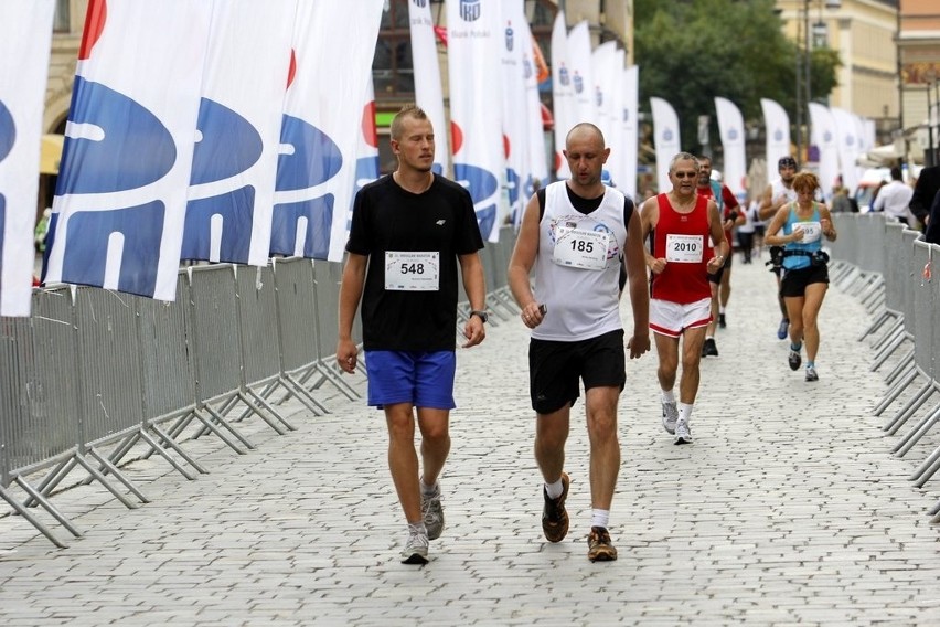 Maraton Wrocław - ZDJĘCIA - zawodnicy z numerami 401 - 600