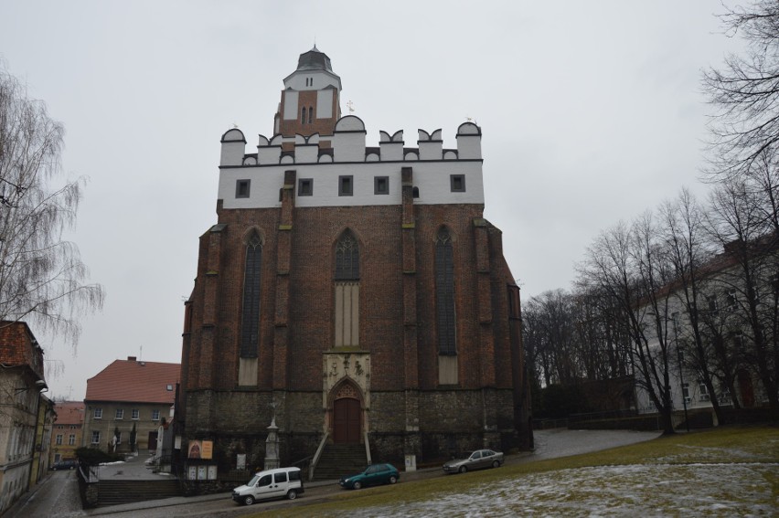 Kościół parafialny w Paczkowie