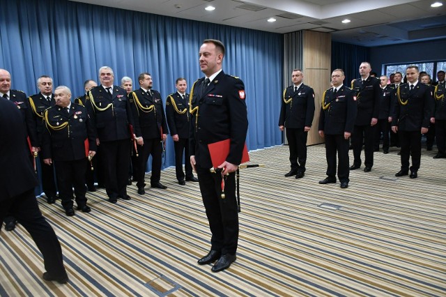 Starszy brygadier Bartosz Musiał, komendant miejski Państwowej Straży Pożarnej w Radomiu przeszedł na emeryturę.