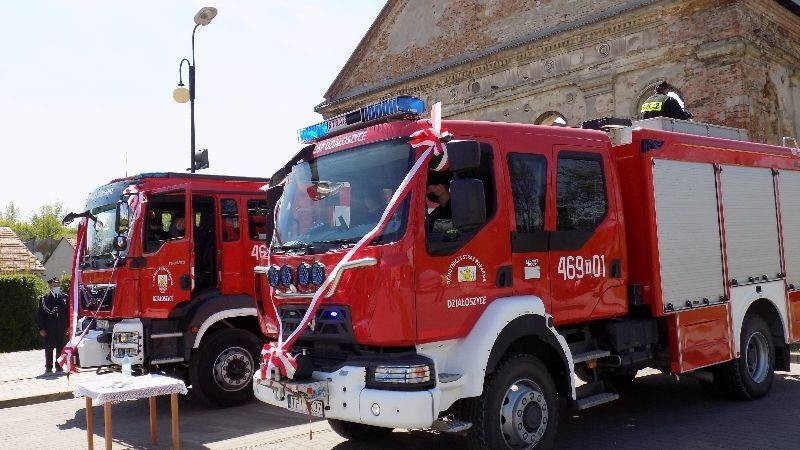 Nowy wóz strażacki dla OSP Działoszyce i Dzierążnia