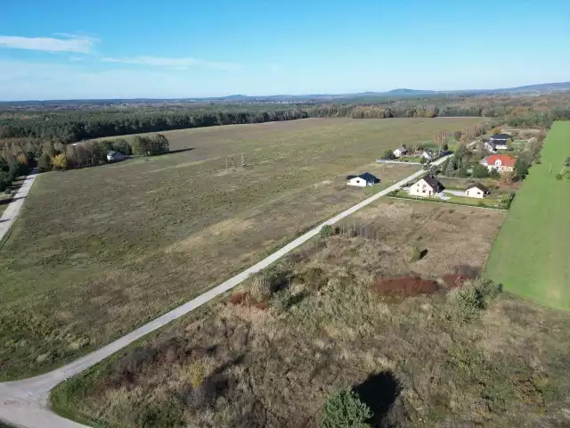 Gmina Piekoszów kupiła blisko 32 hektary terenu w Rykoszynie, które zostaną przeznaczone pod nowe inwestycje