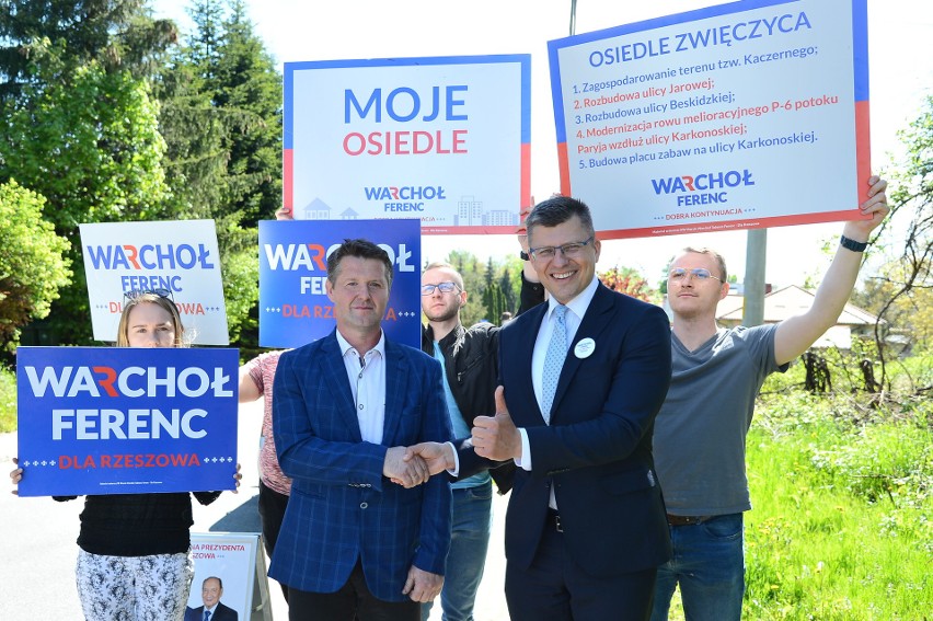 Marcin Warchoł na osiedlu Zwięczyca w Rzeszowie. Kontynuuje swój wyborczy tour po mieście [ZDJĘCIA]