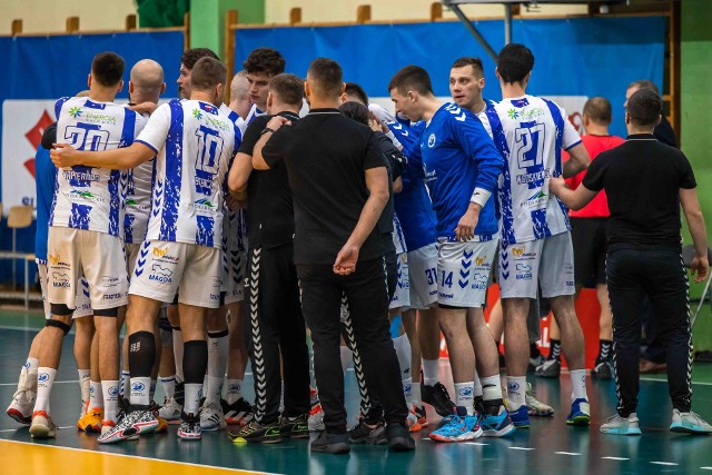 Handball Stal Mielec z Legionowa wraca bez punktów.