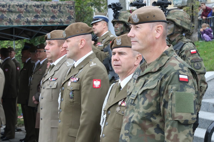 150 elewów złożyło przysięgę wojskową w Kielcach. Było uroczyście i wzruszająco