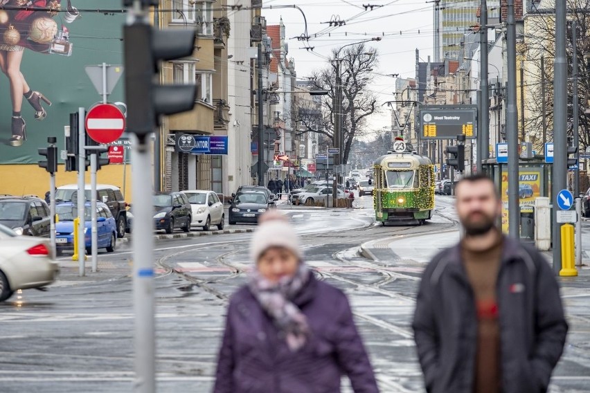 Świąteczna Bimba z Gwiazdorem wyjechała na ulice Poznania. W...