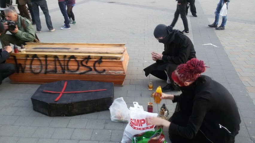 Anarchiści zrzeszeni w Aliansie Grup Anarchistycznych...