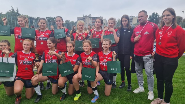 Venol Atomówki Łódź zajęły drugie miejsce w mistrzostwach Polski kobiet U16