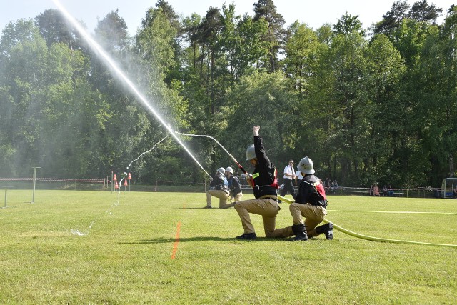 Drużyny Ochotniczych Straży Pożarnych z powiatu namysłowskiego rywalizowały w zawodach sportowo-pożarniczych, które odbyły się w Domaszowicach.