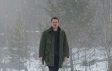 „Pierwszy śnieg” RECENZJA: film na podstawie kryminału Jo Nesbo. Duże rozczarowanie