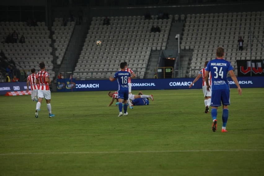 W jesiennym mecu Cracovia pokonała Piasta 2:0