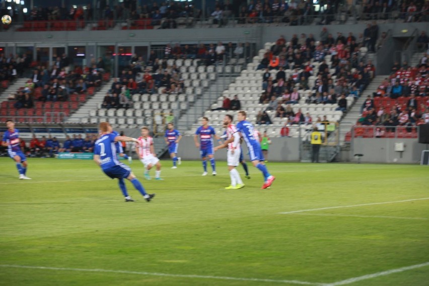 W jesiennym mecu Cracovia pokonała Piasta 2:0