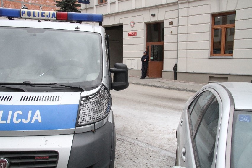 29-latek z Lubelszczyzny podpalił się w przedsionku budynku...