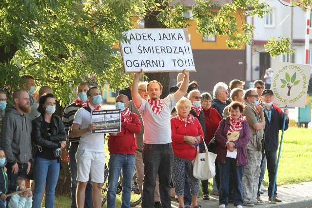 Podczas manifestancji protestujący mieszkańcy chwytali się różnych haseł, aby przyciągnąć uwagę władz Rzeszowa