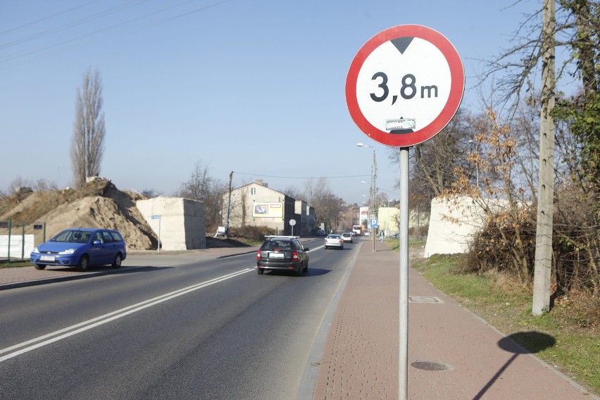 To wszystko co pozostało z wyburzonego wiaduktu. Niestety...