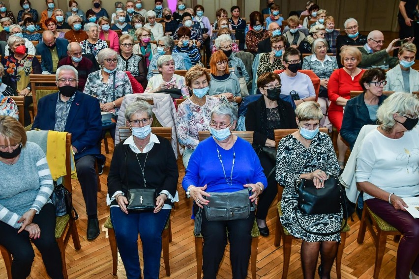 Podczas środowych uroczystości z udziałem władz UKW w poczet...