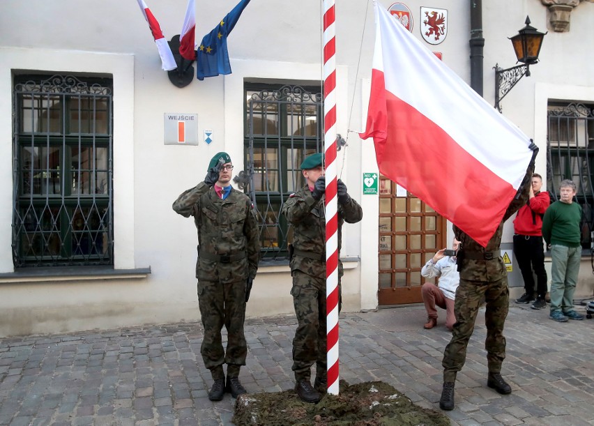 Capstrzyk z okazji Święta Jedności na Zamku Książąt Pomorskich w Szczecinie [ZDJĘCIA]
