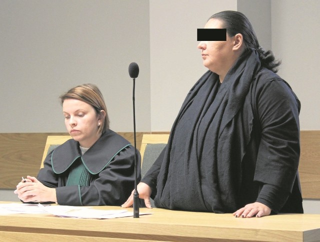 Oskarżona Sylwia G. na sali rozpraw krakowskiego sądu. Kobieta konsekwentnie nie przyznaje się do winy