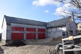 Budowa strażnicy Ochotniczej Straży Pożarnej w Małogoszczu idzie pełną parą. Powstanie najnowocześniejszy budynek w regionie (ZDJĘCIA)