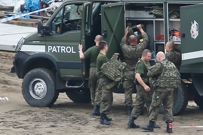 Bomba na Legnickiej. Ulica zamknięta, ewakuacja mieszkańców