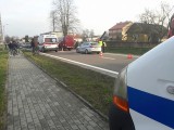 W Widełce bus zderzył się z ciężarówką. Po wypadku zablokowana krajowa dziewiątka [ZDJĘCIA]