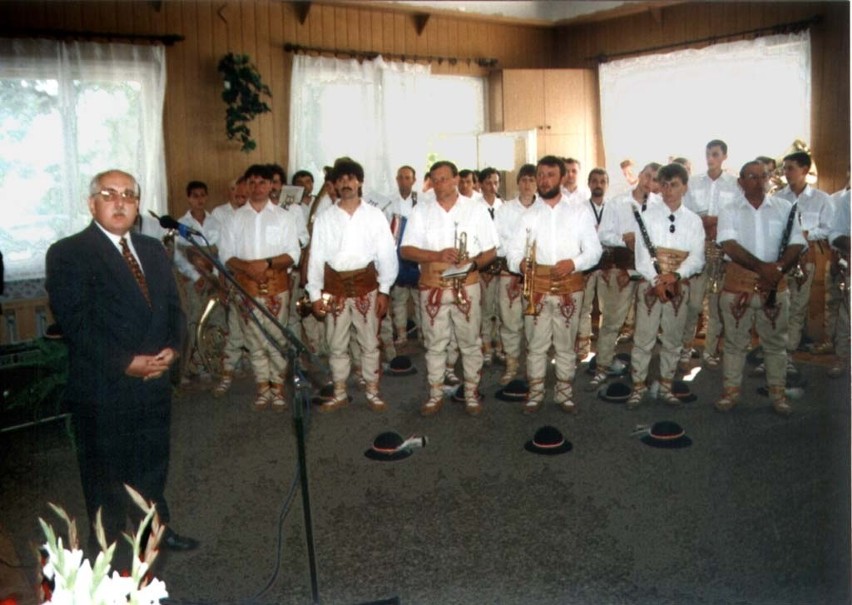 Prof. Stanisław Moryto w czasie uroczystości odsłonięcia...