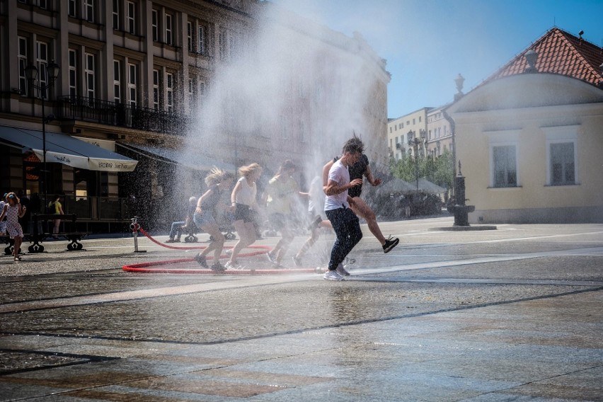 Dobry dostęp do publicznych przedszkoli i szkół podstawowych...