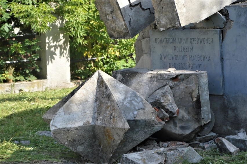 Malbork. Pomnik z radziecką gwiazdą usunięty. Co IPN postawi na jego miejscu?