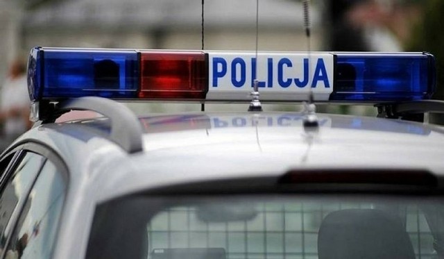 Policjant potrącony w Poddębicach! Sprawca zbiegł! Poszukiwani świadkowie zdarzenia