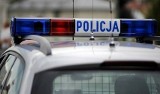 Policjant potrącony w Poddębicach! Sprawca zbiegł. Poszukiwani świadkowie zdarzenia 