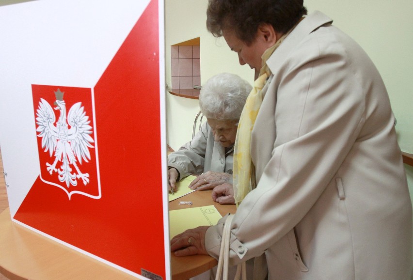 Wyborczy wzór: Stulatka z Katowic zawsze głosuje [ZDJĘCIA]