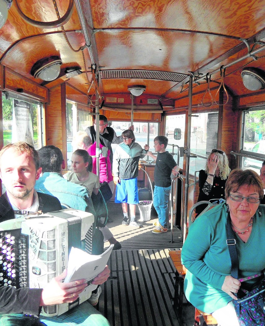 Muzeum Powstań Śląskich jest promowane w tramwaju