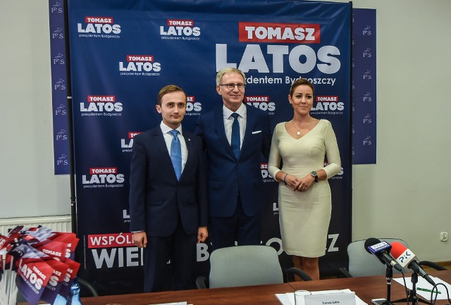 Tomasz Latos rozpoczął kampanię wyborczą od przedstawienia swoich pomysłów na zmiany w komunikacji miejskiej w Bydgoszczy.