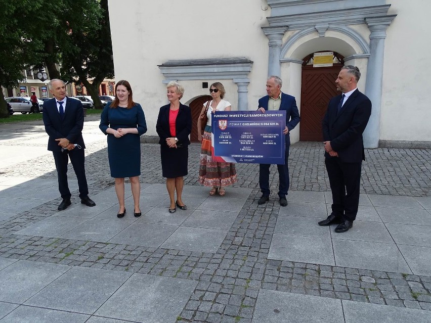 Podczas dzisiejszego (piątek) spotkania na Rynku w Chełmnie,...